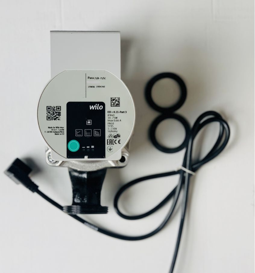 Wilo 1½ PARA 25/8 - 75/SC A Rated 8 Meter Central Heating Pump 130mm Wilo 1½ PARA 25/8 - 75/SC A Rated 8 Meter Central Heating Pump 130mm